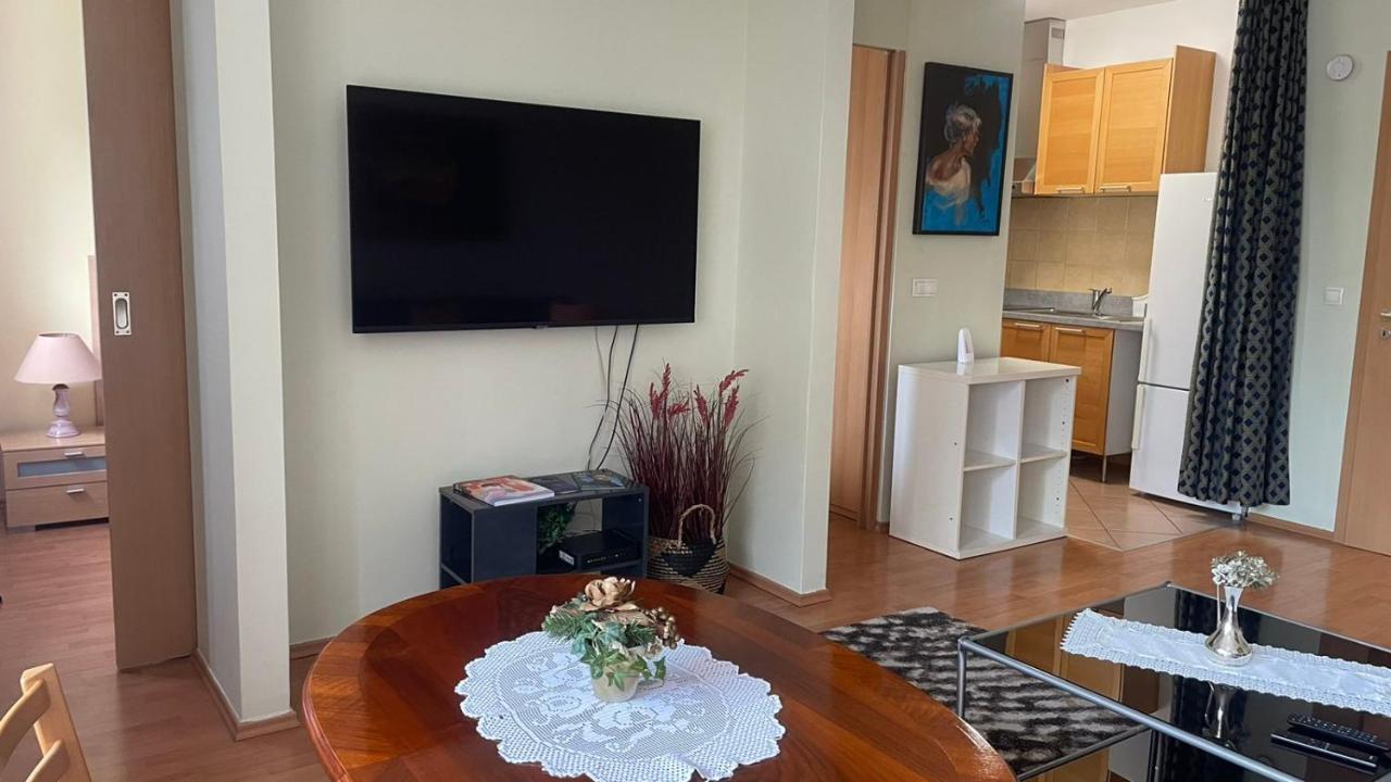 Kis-Celli Apartman Budapest Bagian luar foto